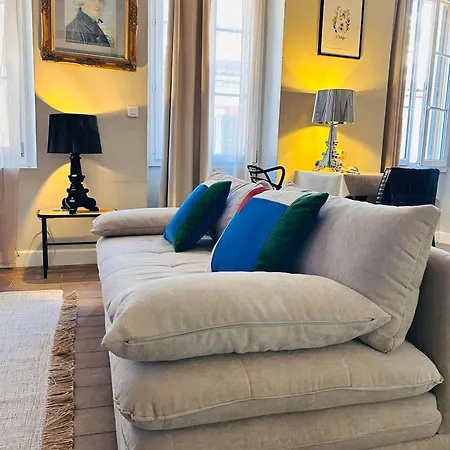 Cosy Centre * אז'אקסיו
